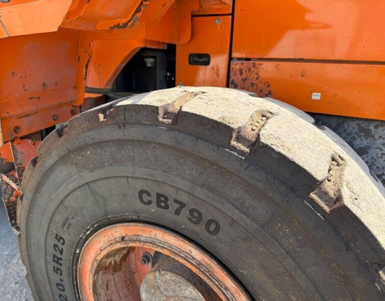 DOOSAN DL200-5 **WHEEL LOADER**
